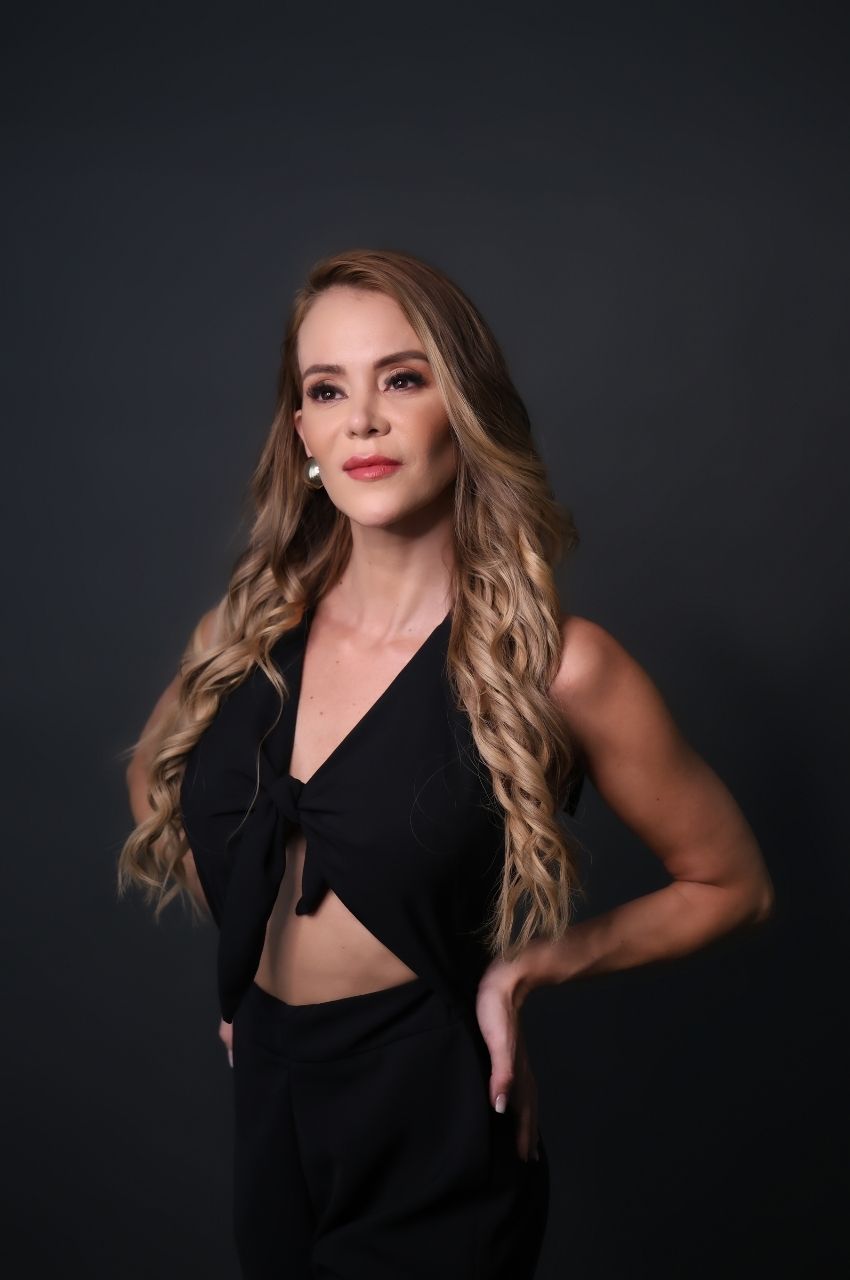 sparevitalize-elizabeth-carrossel2