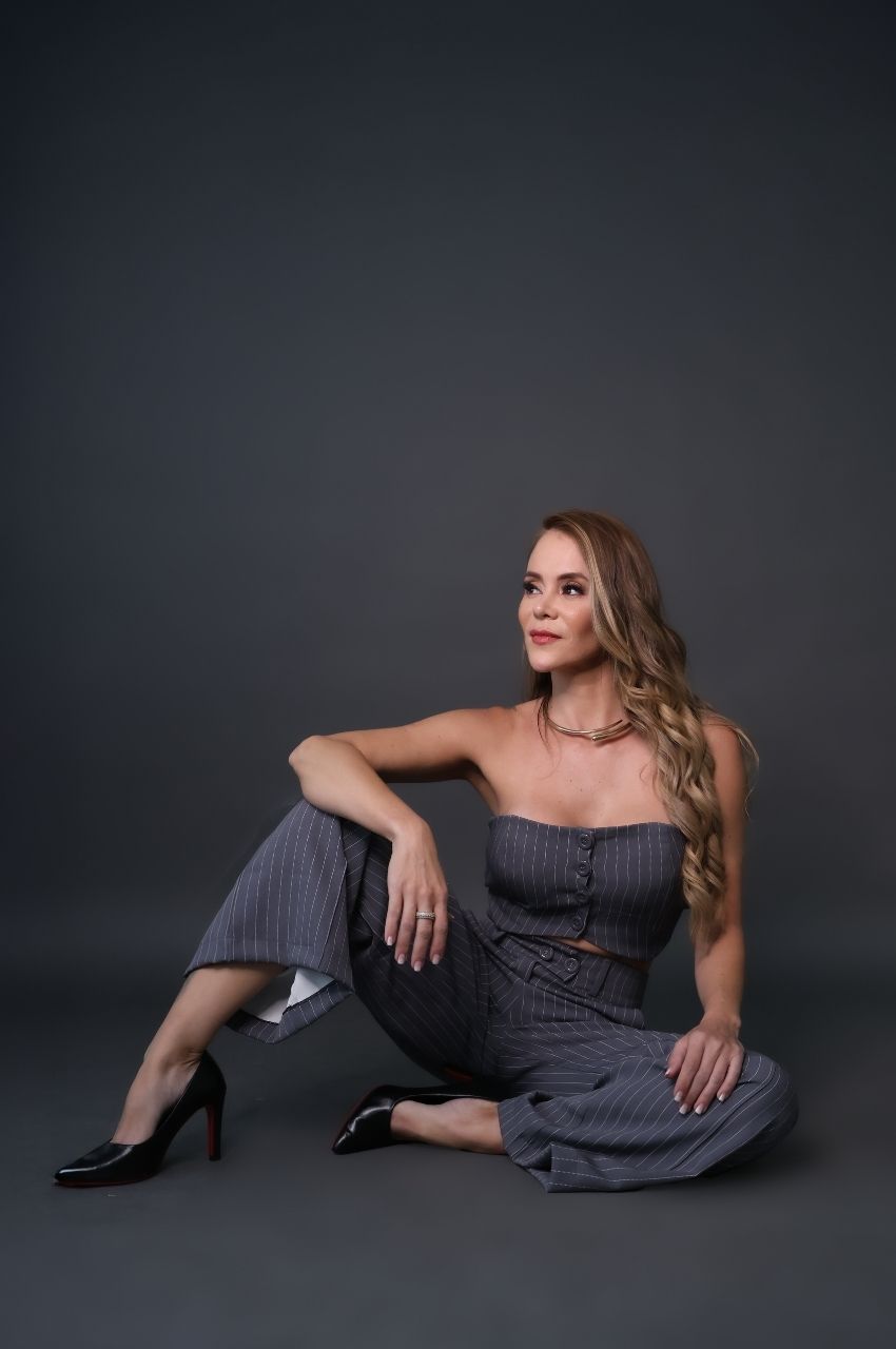 sparevitalize-elizabeth-carrossel3